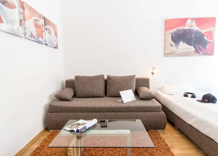 Enenkelstrasse Apartmán